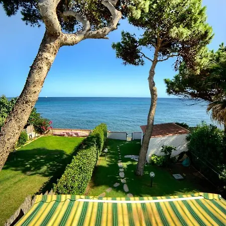 Altair Villa